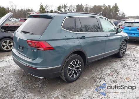 2020 Volkswagen Tiguan 2.0T Se/2.0T Se R-Line Black/2.0T Sel из США, поврежденный, VIN 3VV2B7AX8LM052874